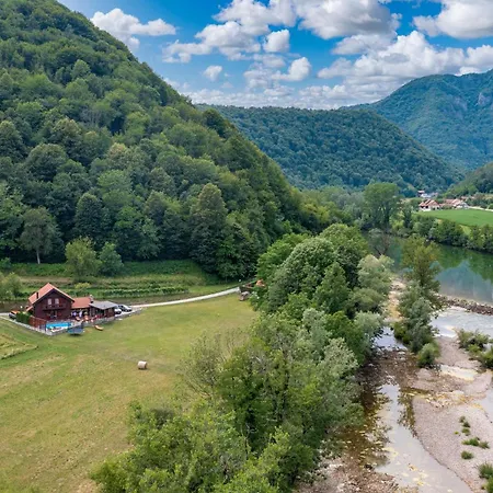 Feriehus Amazing In With Sauna