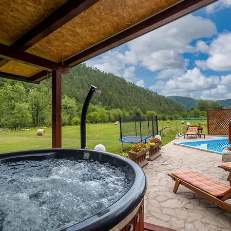 Amazing In With Sauna